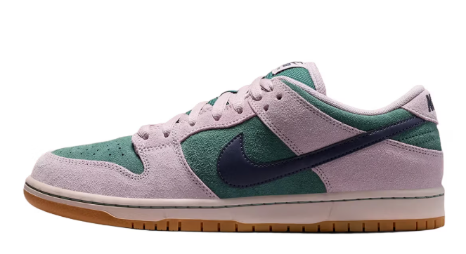 Nike SB Dunk Low Pro Shoe - Mineral Slate/Dark Raisin/Particle Rose